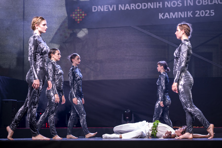 Narodne noše - 1. dan (26)